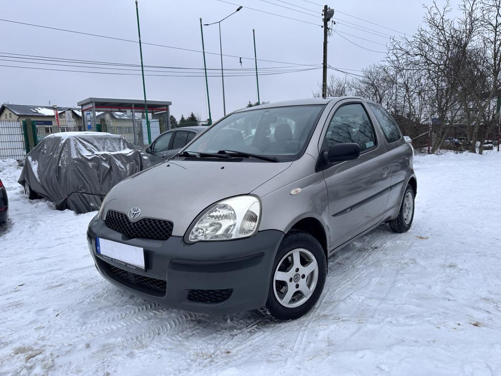 Toyota Yaris 2003 r.
